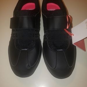 Hip Hop shoes size 8 MDM Black